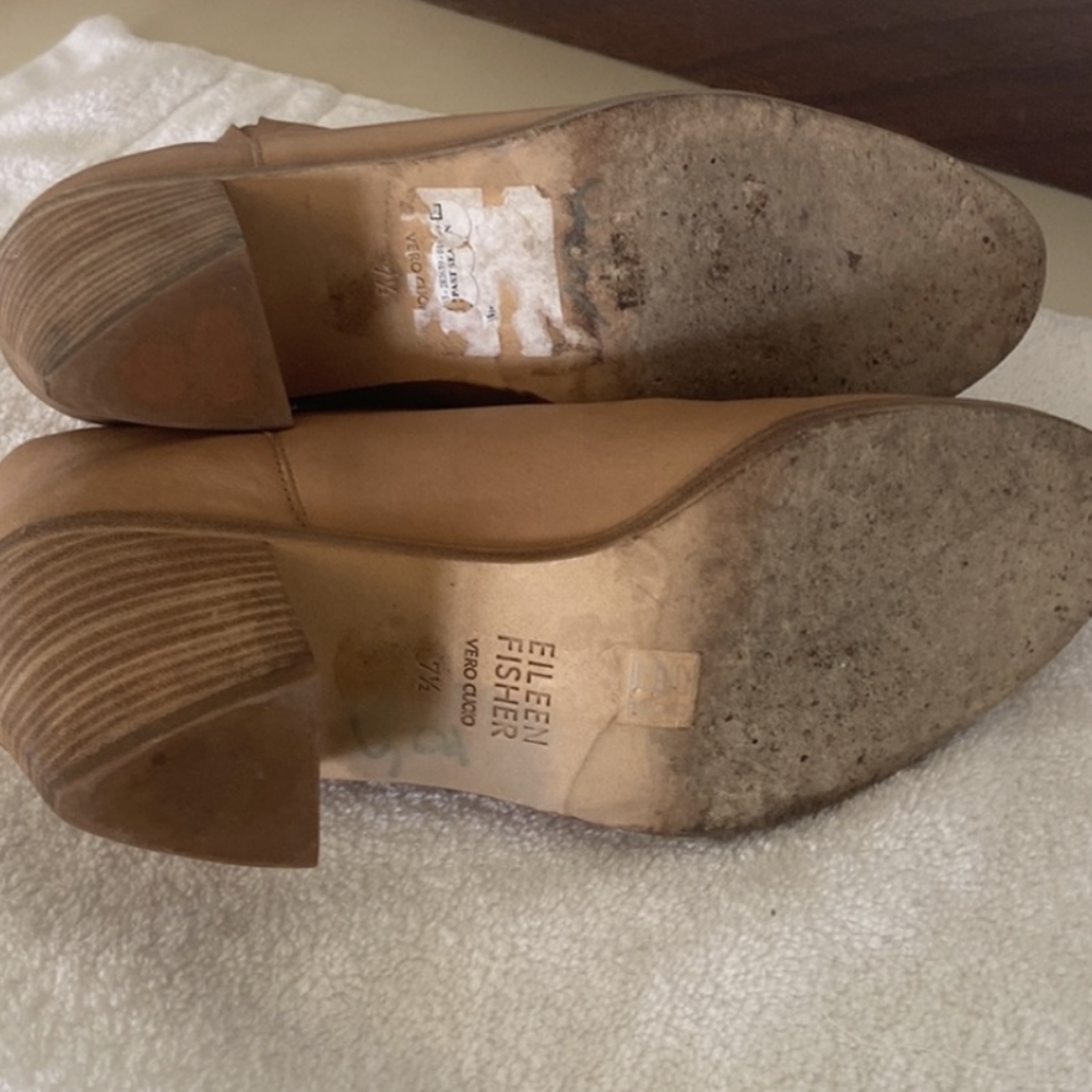 EILEEN FISHER | Leather Ankle Boots - Picture 4 of 6